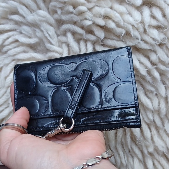 Coach ID case - Picture 9 of 13